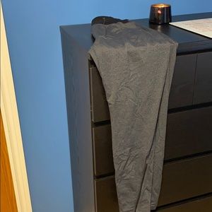 Lulu joggers, size M